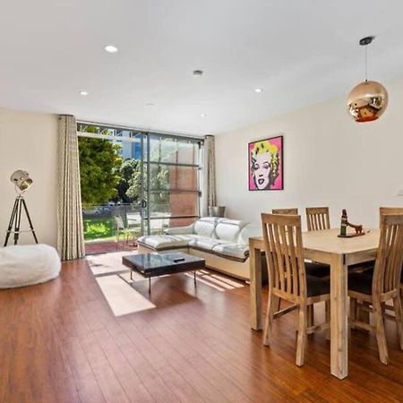 Sleek Modern Pad Next To Spark Arena Free Parking 오클랜드 외부 사진