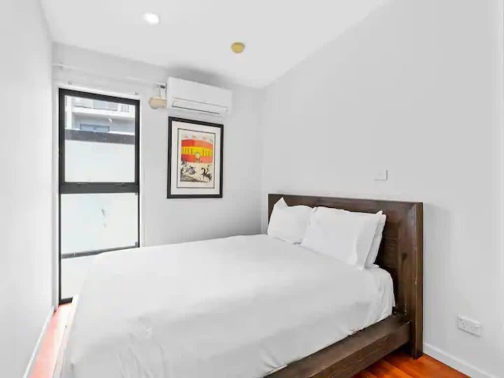 Sleek Modern Pad Next To Spark Arena Free Parking 오클랜드 외부 사진