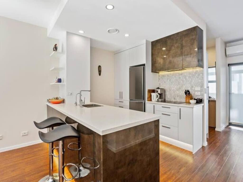 Sleek Modern Pad Next To Spark Arena Free Parking 오클랜드 외부 사진